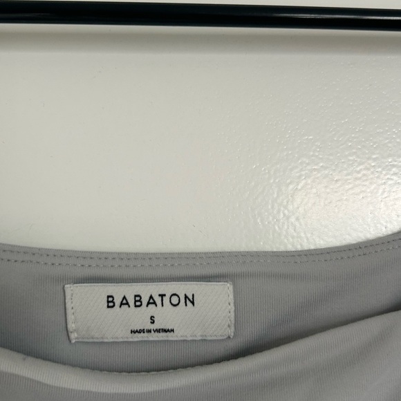 Aritzia Babaton Contour Square Neck Short Sleeve Tee Bodysuit Gray size small - Picture 8 of 9